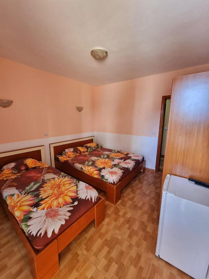 Grandino Holiday Rooms&Apartments Ulcinj Extérieur photo
