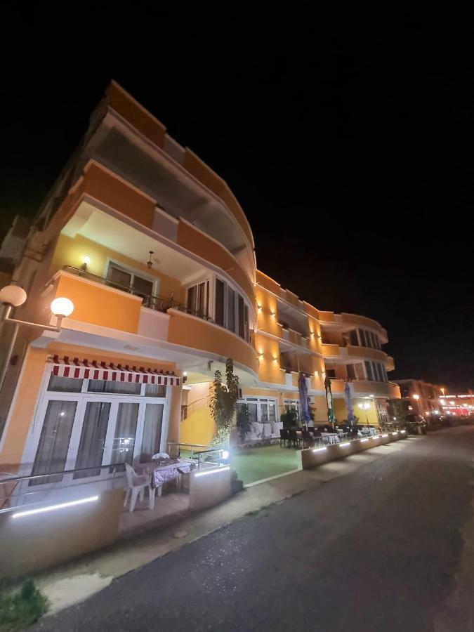 Grandino Holiday Rooms&Apartments Ulcinj Extérieur photo