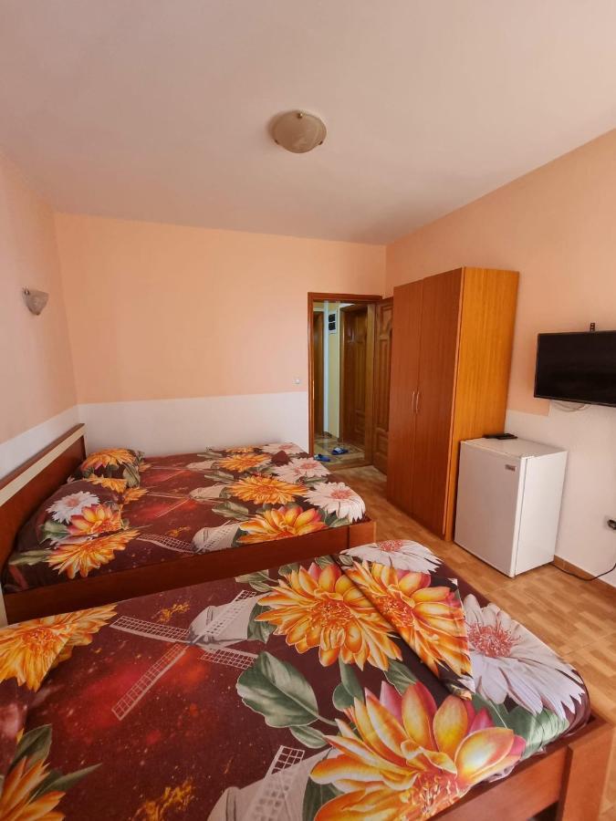 Grandino Holiday Rooms&Apartments Ulcinj Extérieur photo